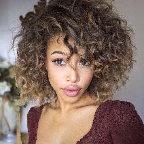 Subtil Brown Ombre For Curly Hair