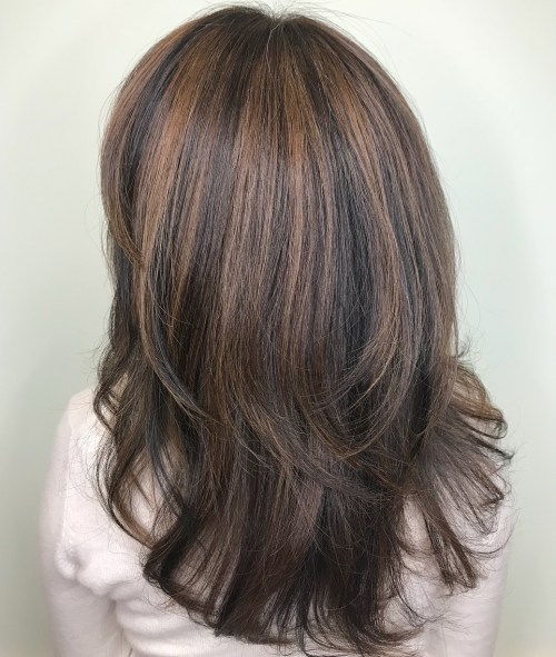 Temno Brown Two-Tier Cut with Light Brown Highlights