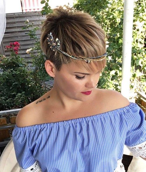 Pixie Cut With Hair Jewelry