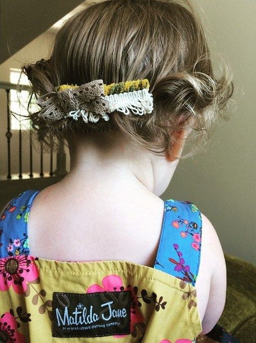 enostavno toddler girl hairstyle for short hair