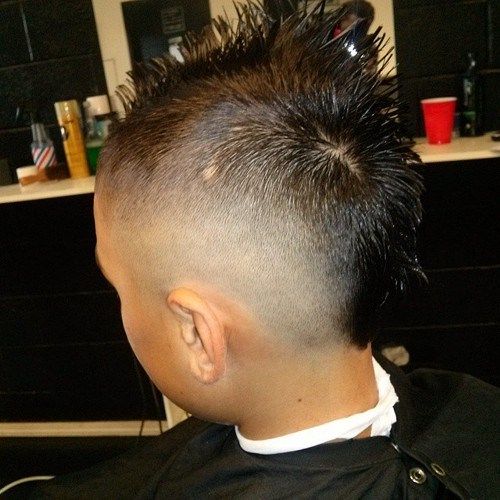 otroci mohawk with faded sides