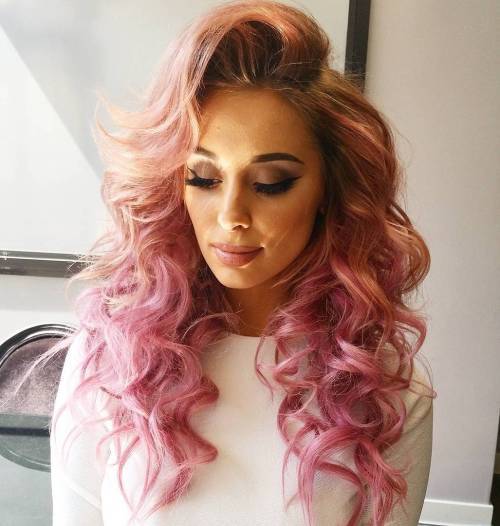 Pastell Pink Curly Hair