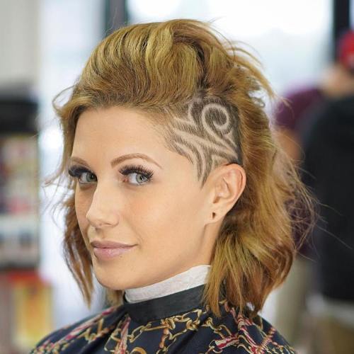 Mediu Hairstyle With Shaved Side Designs