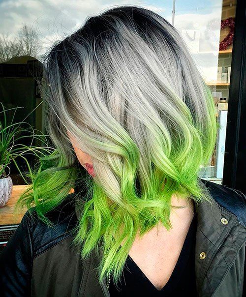 Grå Hair With Green Dip Dye