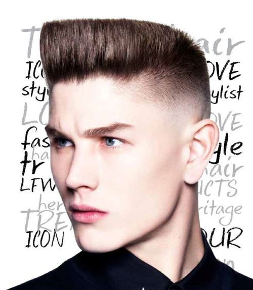 plochý top haircut with fade