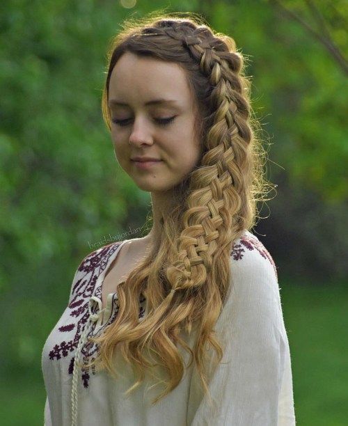 Sida Hairstyle With Five Strand Braid