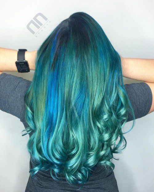 Modrozelený Hair With Blue Highlights