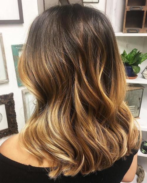 Златни Blonde Balayage with Brown Roots