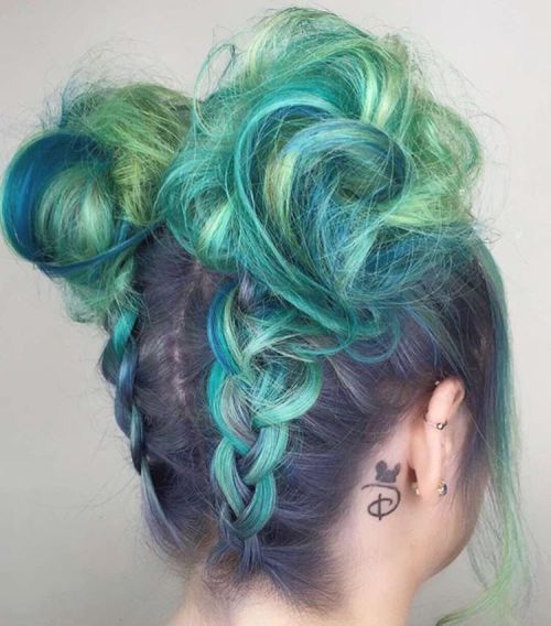 Mynta Green And Lime Hair With Dark Roots