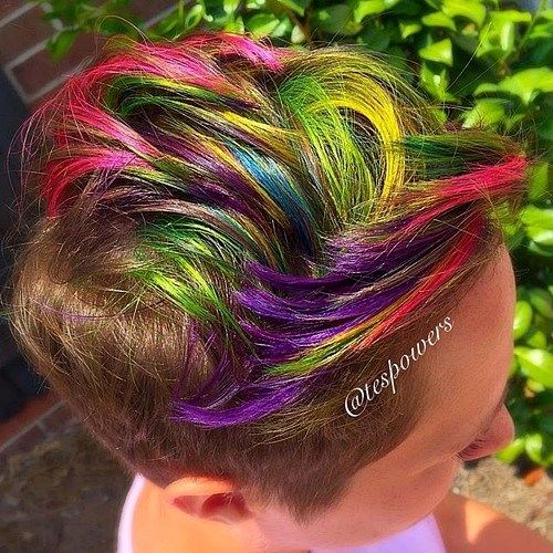 kort rainbow hair