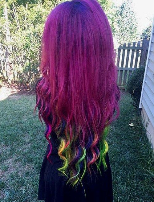 violett hair with rainbow ends