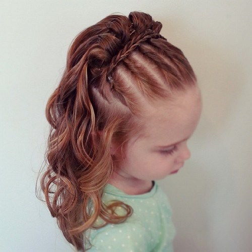 söt braided little girls hairstyle