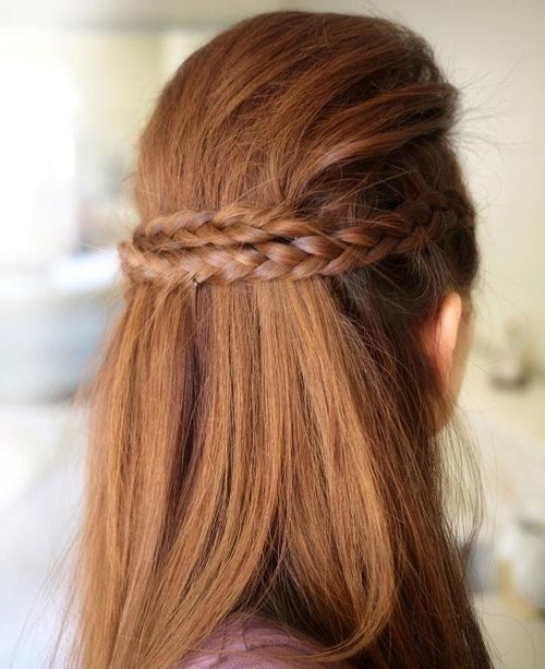 halv braided updo with a bouffant