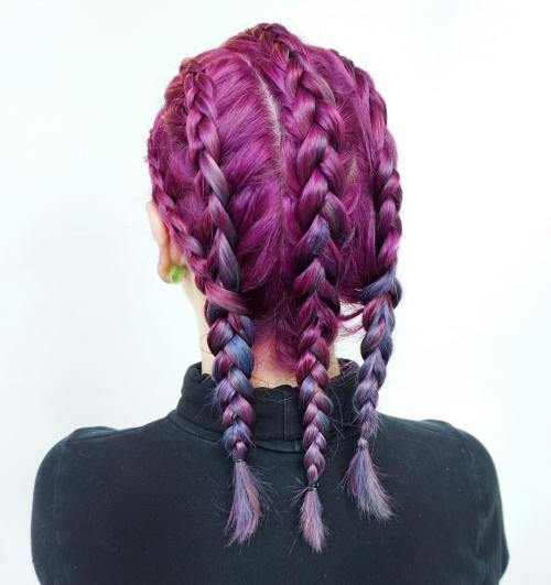 Flätad Hairstyle For Lilac Hair