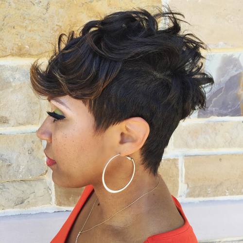 afrikansk american women's curly fauxhawk
