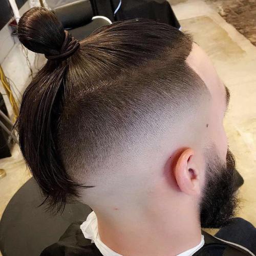 asiatisk Long Top Shaved Sides Hairstyle