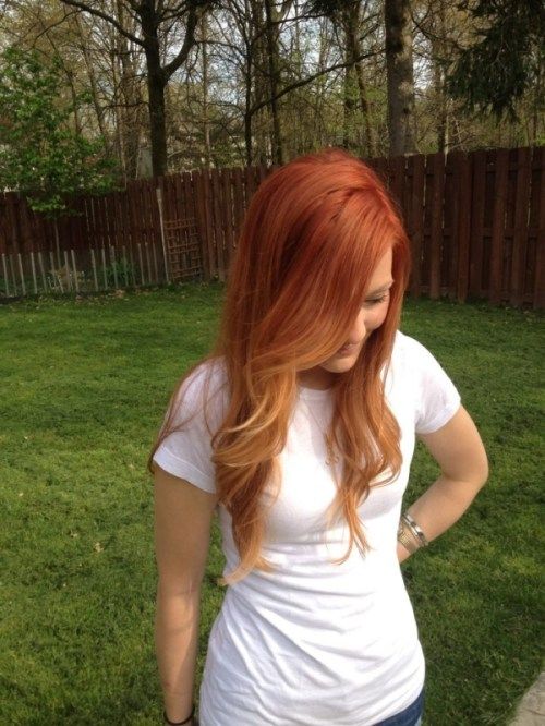 naturligt utseende red ombre hair 