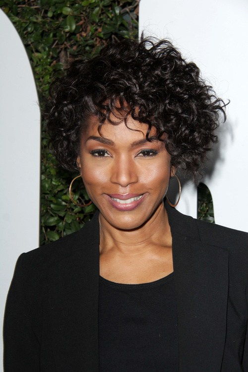mic de statura curly hairstyle for black women