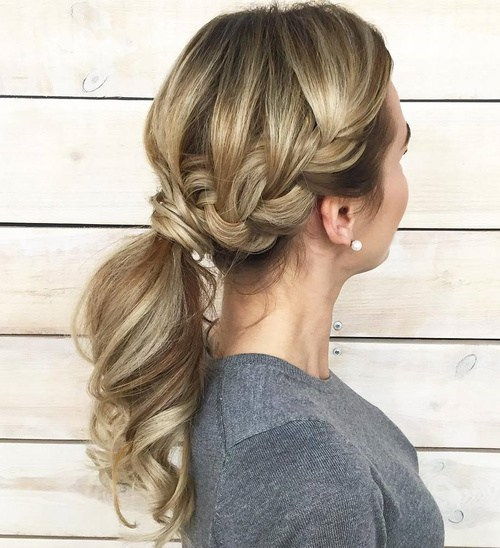 Messy Low Ponytail With A Side Braid