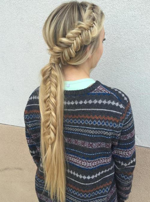 Lung Low Ponytail With Messy Fishtail