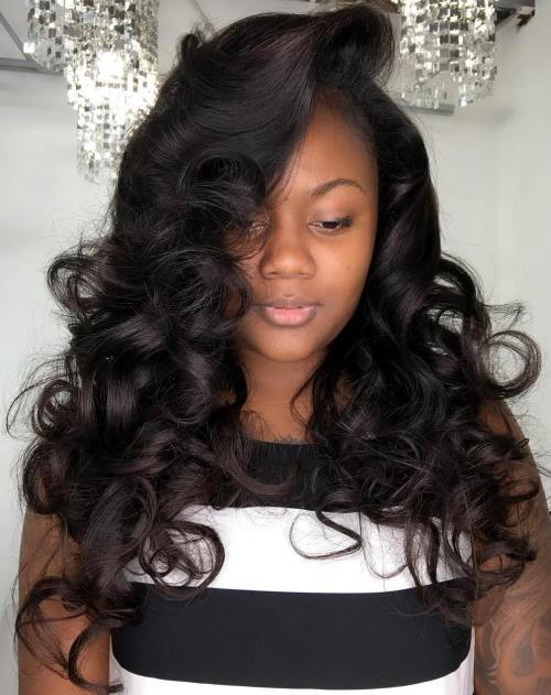afrikansk American Long Curled Hairstyle