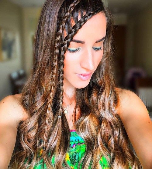 Două Side Braids Hairstyle For Long Hair