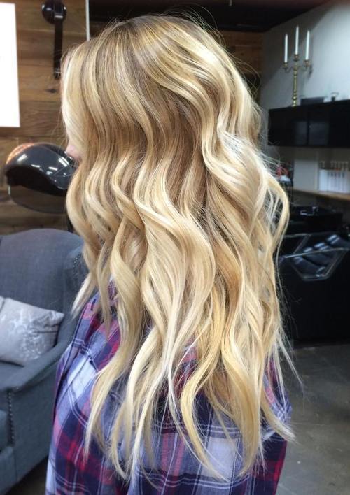 dlho blonde hair with balayage highlights