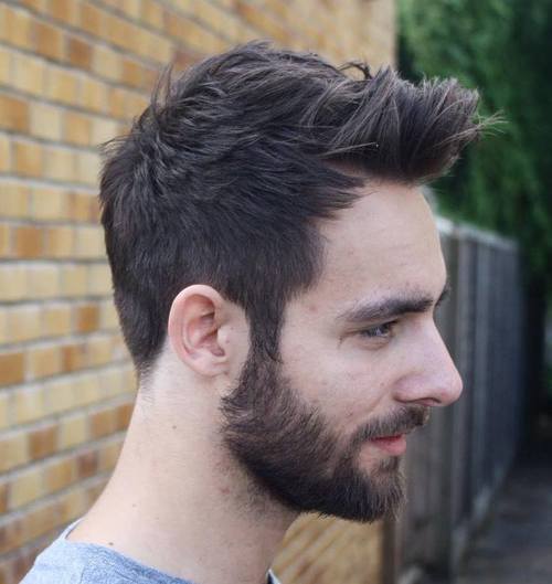 muži's quiff hairstyle