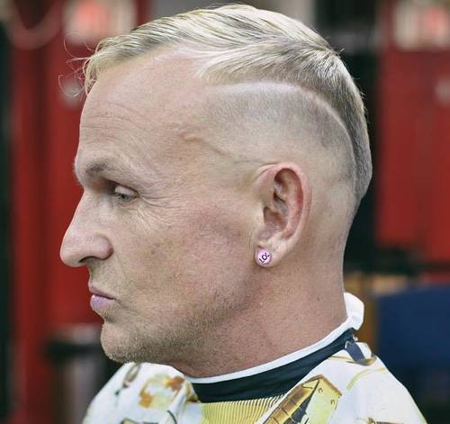 blond men's hairstyle for receding hairline