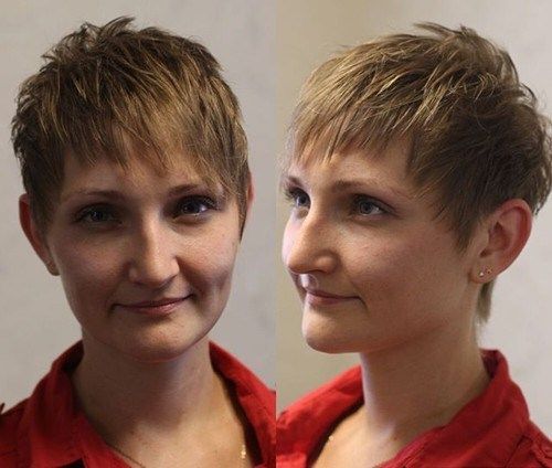 ženske's short spiky hairstyle for fine hair