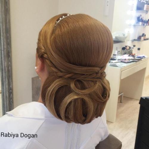 neted Formal Chignon With A Bouffant