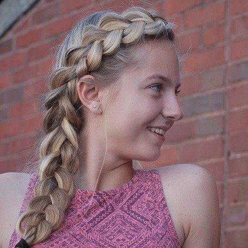 Söt Side Braid Hairstyle For Teens
