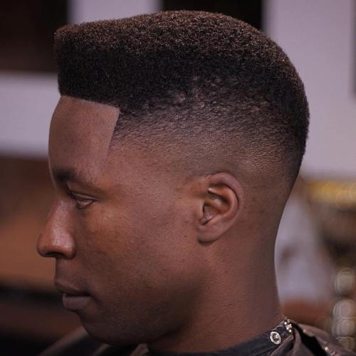 Hög Top Fade With Line Up