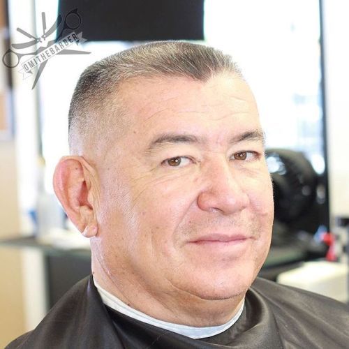 zvädnúť Haircut For Older Men