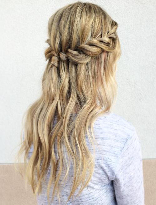 Halv Up Waterfall Braid With A Ponytail