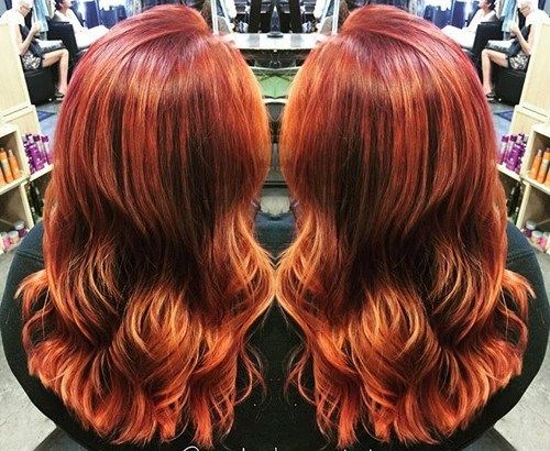 červená layered hairstyle