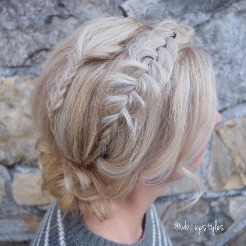 nízky Messy Bun With Braids For Shorter Hair