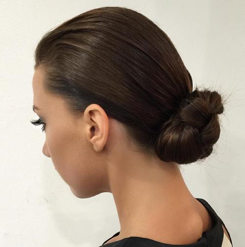 Smart Knotted Low Bun