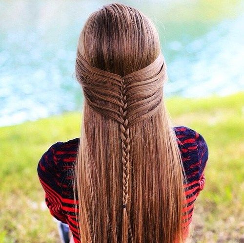 halv up braided hairstyle for long hair
