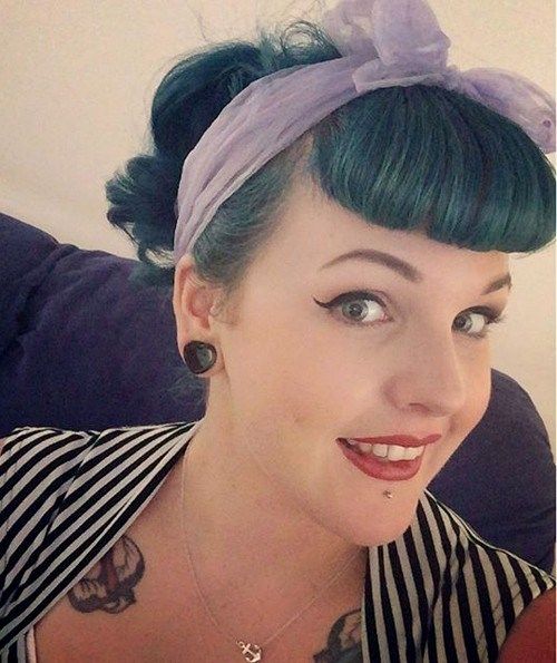 stift up updo with bangs and headband