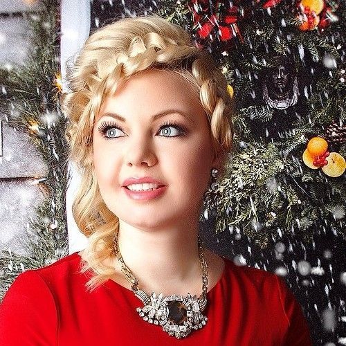 два braids Christmas updo with a bouffant
