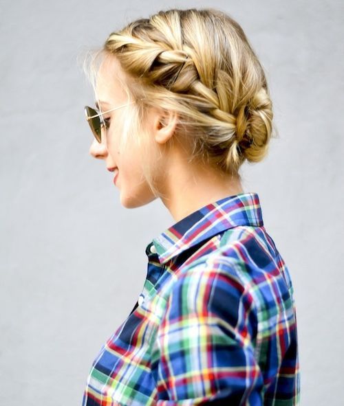 tillfällig two french braids updo hairstyle