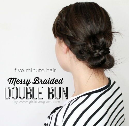 dubbel bun with two braids