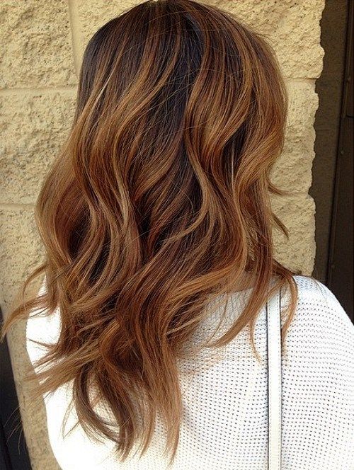 mörk brown hair with caramel ombre highlights