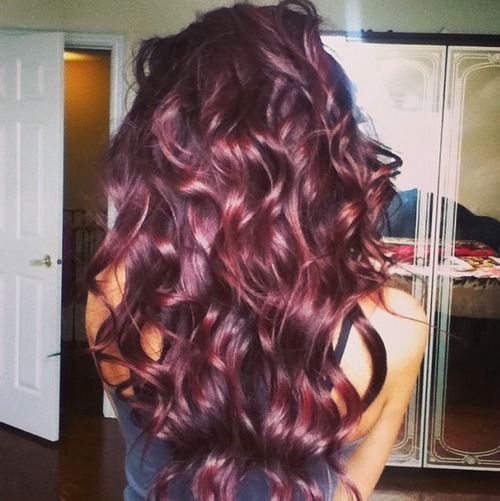 bourgogne hair with violet glaze