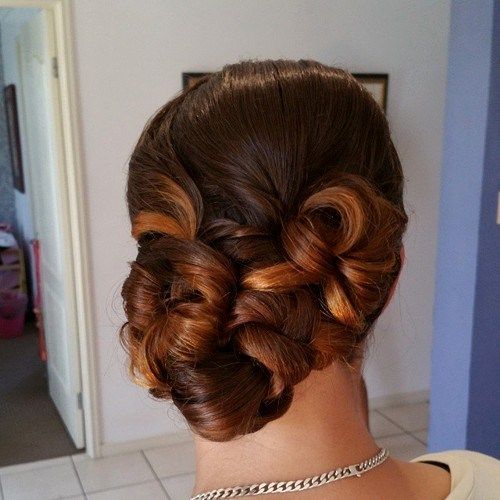 увијено side updo for prom