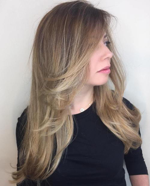 Lung Ash Bronde Layered Hairstyle