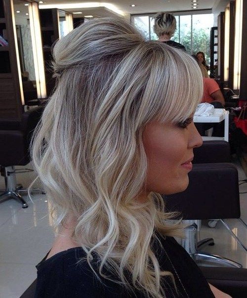 пепео blonde hairstyle with bangs