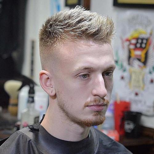 Moški's Spiky Fade Haircut
