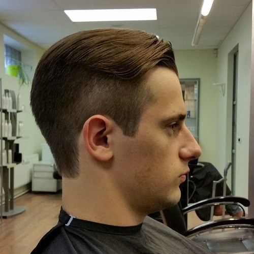 lång top short sides preppy hairstyle for men